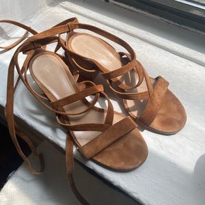 Gianvito Rossi tan sandals